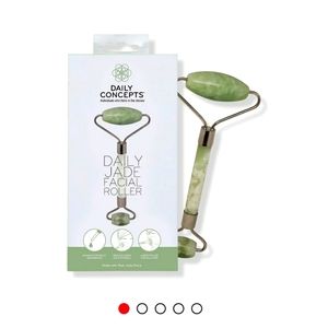 Daily Concepts facial roller